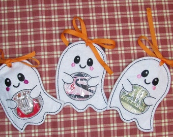 Embroidered Felt Ghost Bag: Halloween Party Favor