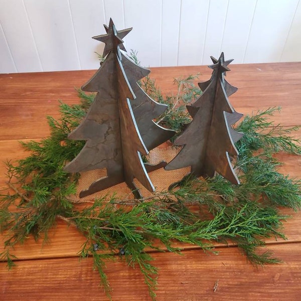 Rustic Metal Christmas Trees | Industrial Farmhouse Decor