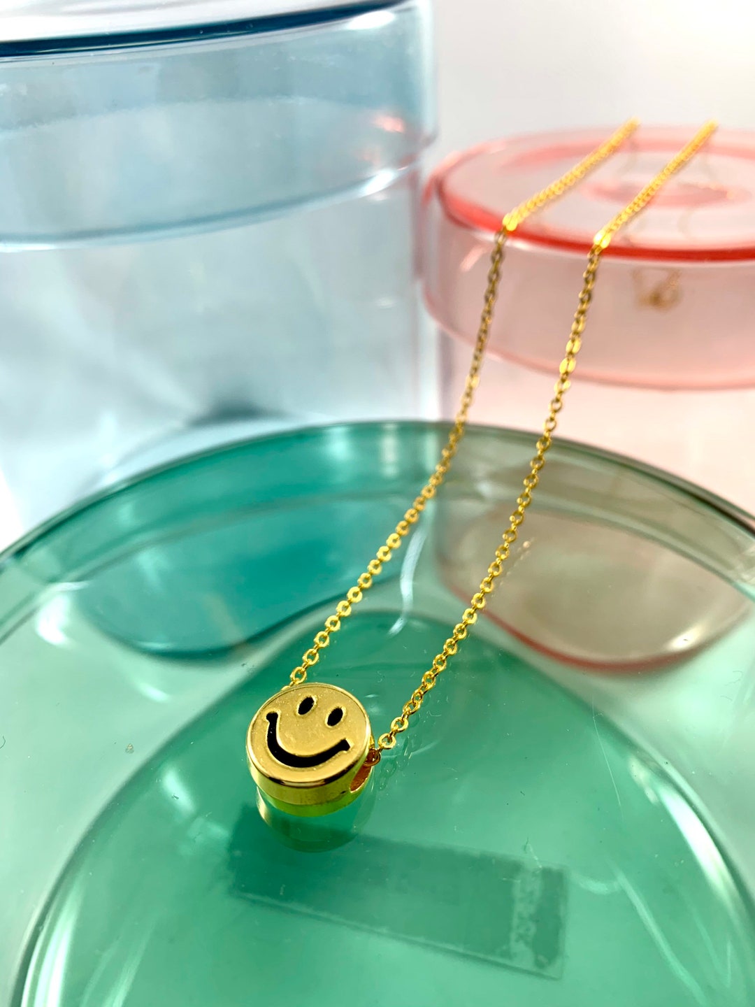 Smiley face necklace gold Clearance