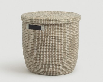 Medina Flat Lid Seagrass Basket | Storage & Laundry Hamper | Handwoven Natural Coiled Seagrass Basket | Large Round Basket | Tall Basket