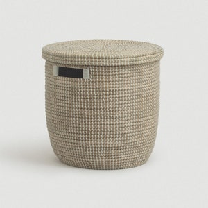 Medium White Storage Basket with Lid and Handles for Organization, Laundry Hamper Basket, Handwoven Coiled Tall Round Basket for Blankets
