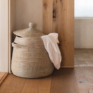 Round Basket with Lid and Handles Storage & Laundry Hamper Handwoven Natural Coiled Seagrass Basket Wicker Basket Tall Basket image 3