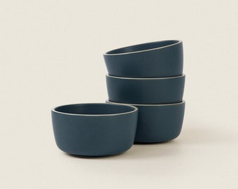 Midnight Blue Ceramic Bowl Set, Matte Ceramic Dinnerware Collection, Hand-Finished Modern Bowl Tableware, Medium Soup Cereal Bowl Set