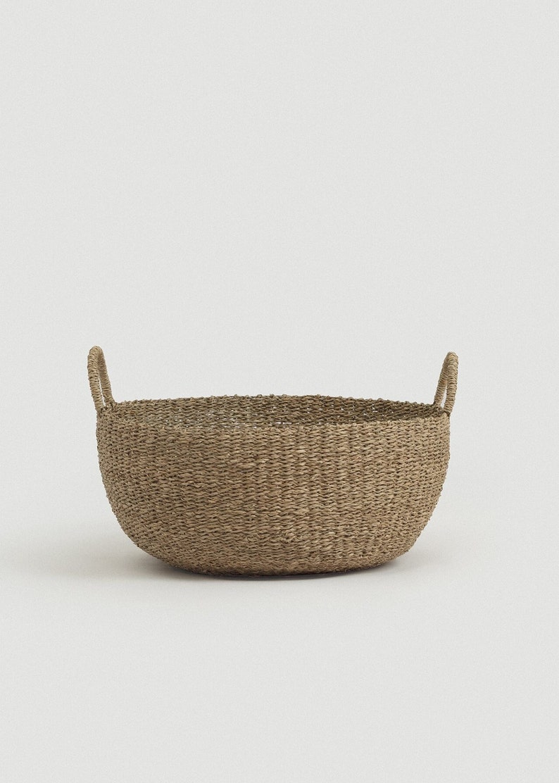 Large Round Floor Basket with Handles for Blankets and Pillows, Handwoven Seagrass Decorative Basket, Kids Toy Storage and Organization image 1