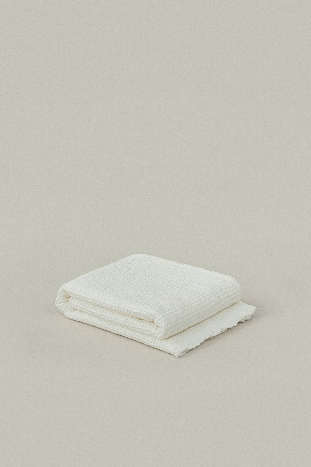 Soft White Everyday Waffle Towels Washcloths Hand & Bath Towels Fringe