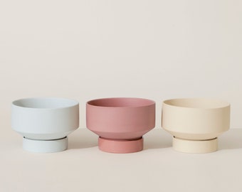 Short Ceramic Plant Pots with Saucer | Modern Planter | Minimalist Planter | Indoor Planter | Succulent Pot | Indoor Pot | Matte Planter