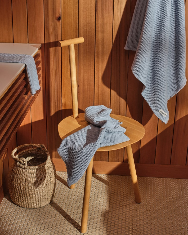 Ensemble de serviettes gaufrées en coton bleu crépuscule, gants de toilette et serviettes de bain, serviettes douces à séchage rapide, serviette de spa gaufrée, cadeau de pendaison de crémaillère image 3