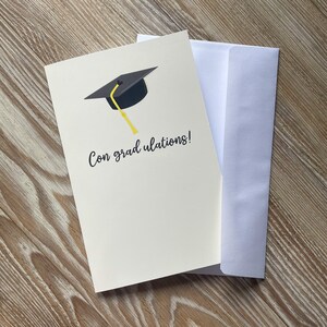 Carte de remise des diplômes de félicitations