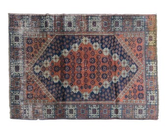Vintage Yağcıbedir Turkish Rug: 4.2 x 5.7 ft, Tribal Diamond Medallion