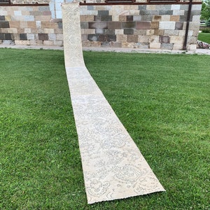 Tapete de lã feito à mão: Tapete de escada extra longo, 2'2" x 29' Bege Preto