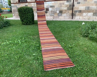 Handmade Turkish Kilim Stair Runner Rug: Vintage Wool (2'5"x25'4")