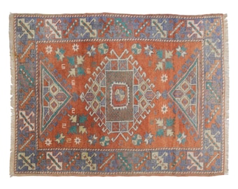 Vintage Turkish Rug: Battlefield Flame of Çanakkale, Handwoven Wool (4 x 5.5 ft.)