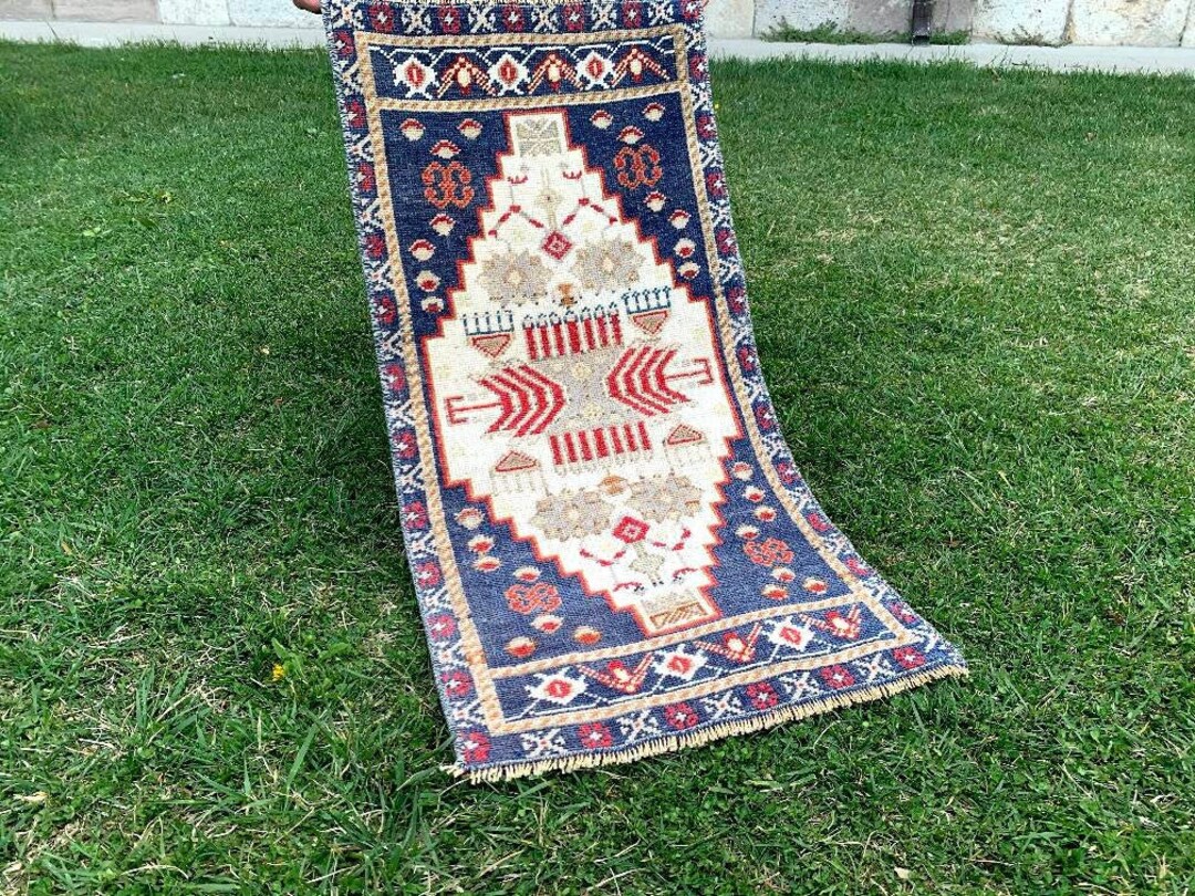 Small Rug2'9'x1'4'feet Vintage Small Rug - Etsy UK