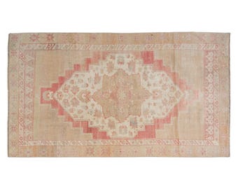 Sunwashed Karapınar Rug: Vintage Turkish Rug, Blush Beige, 4.8 x 9 ft