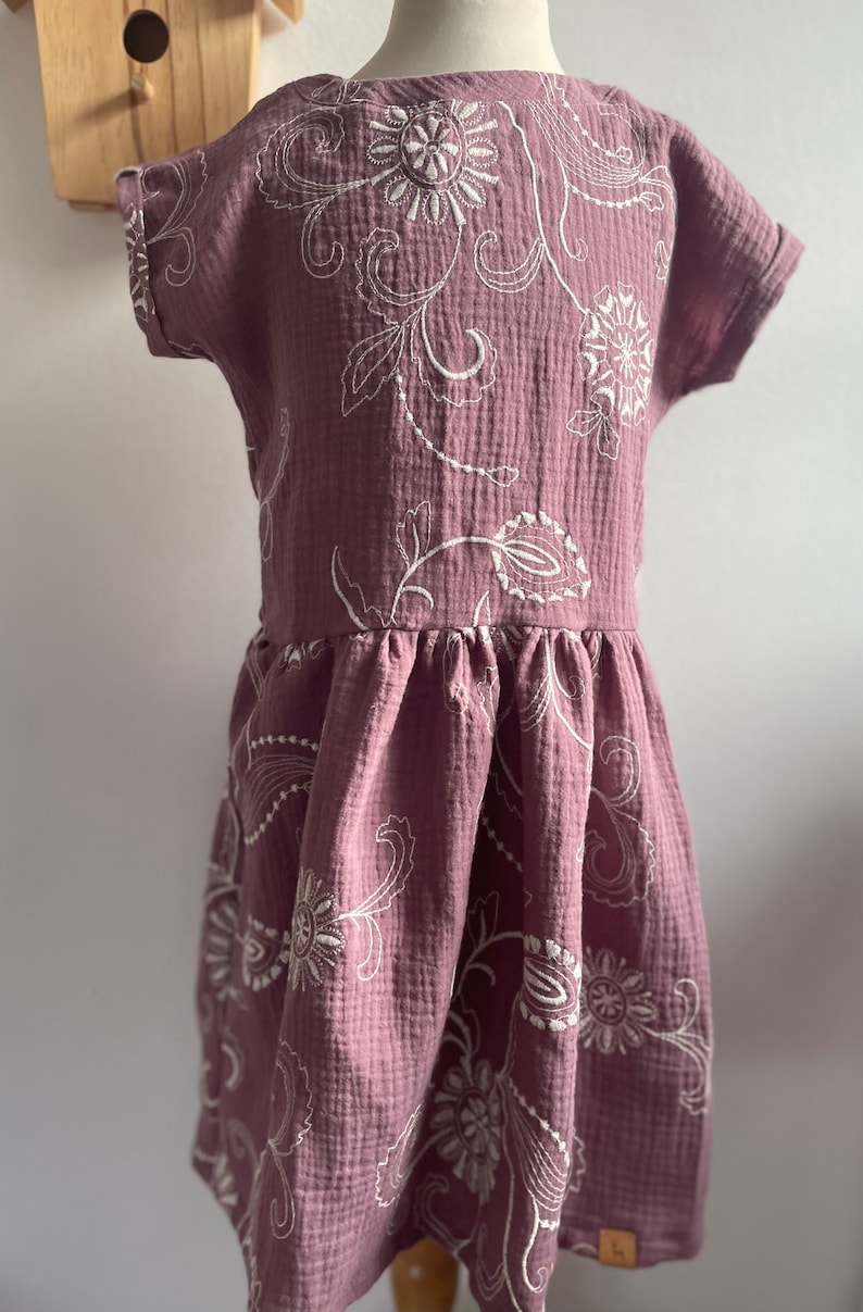 Kleid aus Musselin LANGE TINKA langärmeliges Musselinkleid für Babys und Kids in den Größen 50-140 in vielen Mustern und Farben Bild 2