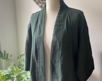 kurzer Kimono aus Musselin  Jacke im Kimonostyle kurz  Farben (Grün- und Grautöne) wählbar