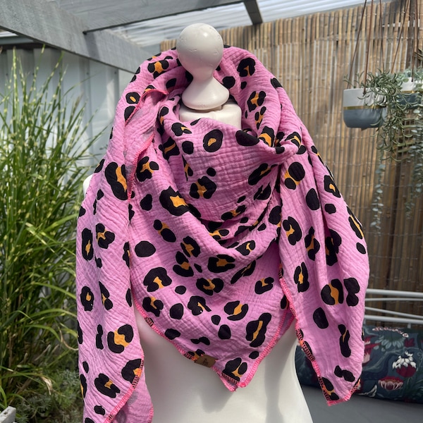 Musselintuch PINK PANTHER Halstuch Damen aus Musselin viele Prints und Größen Quadrat Nahtfarbe wählbar