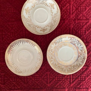 Gold saucers, Bavaria Elfenbein Porzellan 68, Bavaria schirnding porcelain 39, China saucers