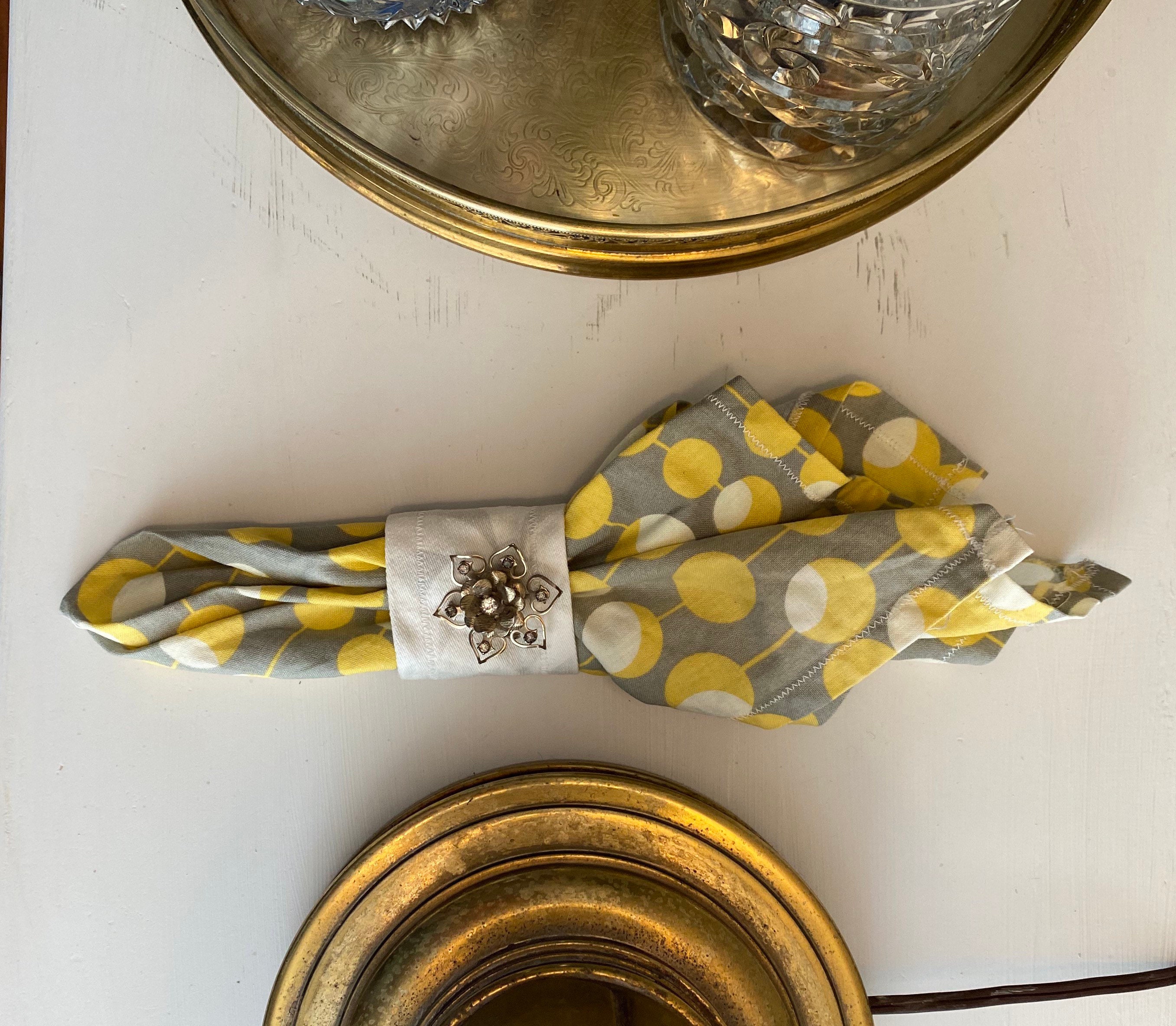 Vintage Brooch Napkin Rings with cloth napkins. Etsy