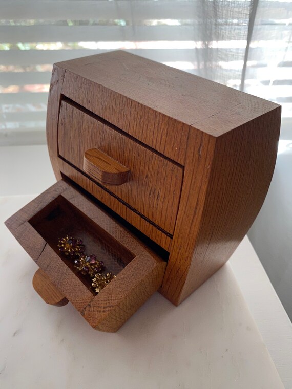 Vintage Handmade Wooden Toothpick or Jewelry Box - image 5