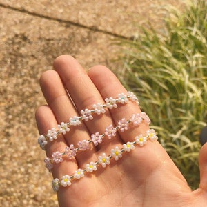 Custom Beaded Daisy Chain Bracelet image 4