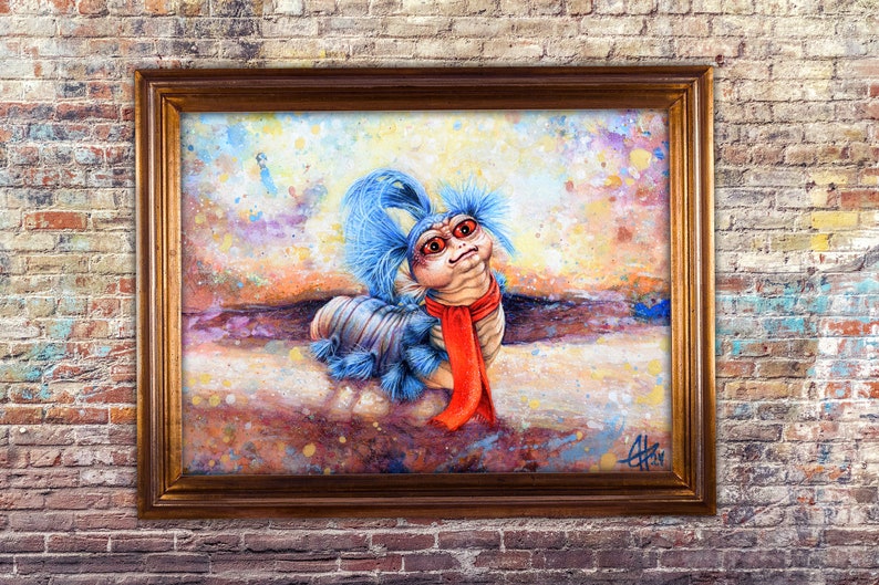 Puede incluir: Una pintura de una criatura azul y roja con un mohawk azul y una bufanda roja. La criatura est&aacute; pintada en un estilo caprichoso con un fondo colorido.