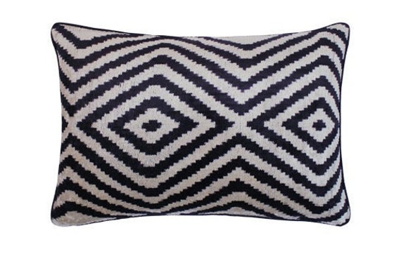 Housse de Coussin en Velours Soie Ikat