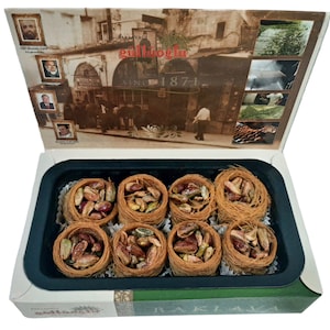 Gulluoglu Pistachio Bird's Nests Baklava (Osh El Bulbul), 8 pieces (8.8oz - 250gr) (Pack of 1), daily fresh shipment from Istanbul/Turkey