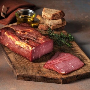 Gulluoglu Turkish Smoked Dried Meat (100% Beef) (HALAL), 0,22lb-100gr, daily fresh shipment from Gulluoglu Shop at the Spice Bazaar