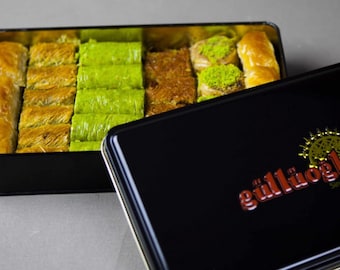 Gulluoglu Assortiment Turkse baklava 25 stuks (1,76 lb - 800 gr), 6 assortimenten, blikken doos, dagverse verzending vanuit Istanbul/Turkije