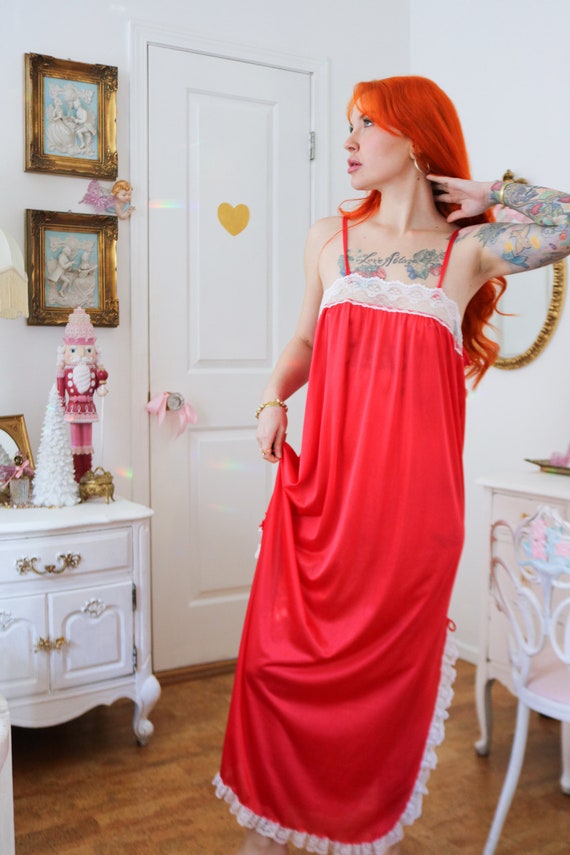 Vintage 1970s Jennifer Dale Bright Red Nightgown … - image 1