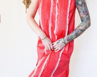 Vintage 1980s Kayser Sherbet Colored Nightgown (Small)