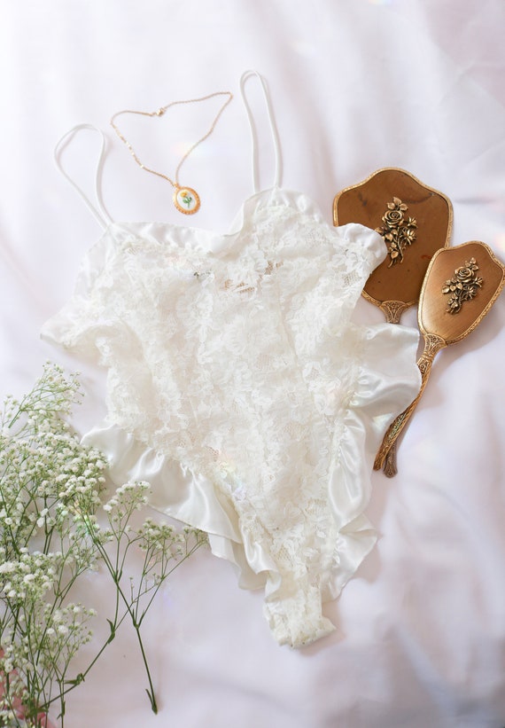 Vintage 90s Victoria's Secret White Lace Teddy (Sm