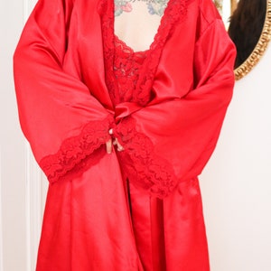 Vintage 1980s Amoureuse Red Silky Robe and Nightgown Set 2X image 2