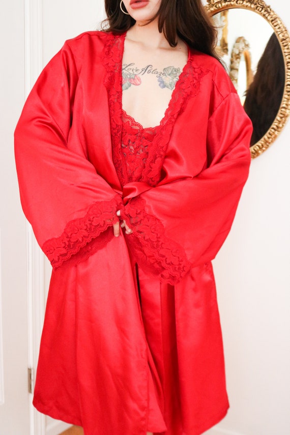 Vintage 1980s Amoureuse Red Silky Robe and Nightg… - image 2