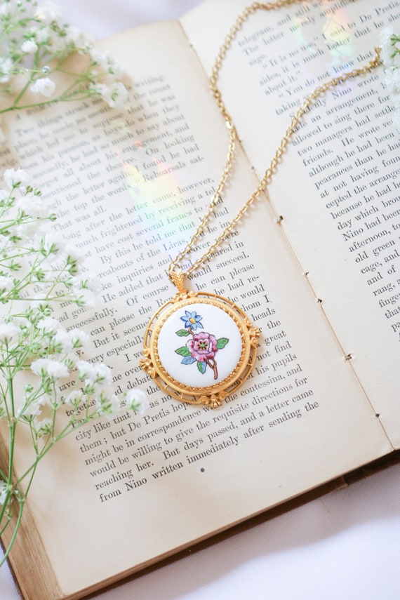 Danbury mint necklace best sale