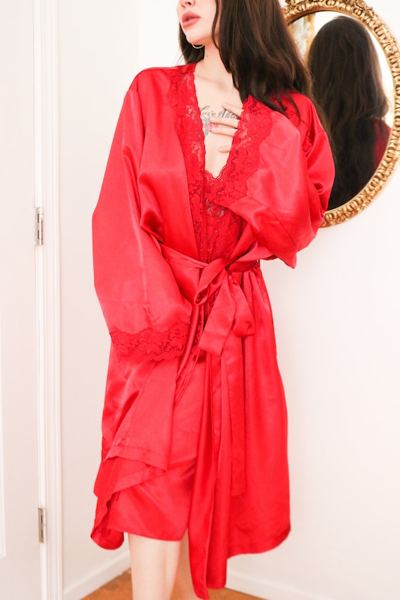 Vintage 1980s Amoureuse Red Silky Robe and Nightg… - image 1