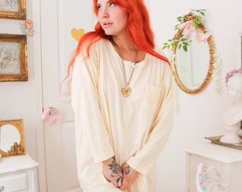 Vintage 90s Victoria&#39;s Secret Gold Label Pastel Yellow Cotton Sleep Shirt (M/L)