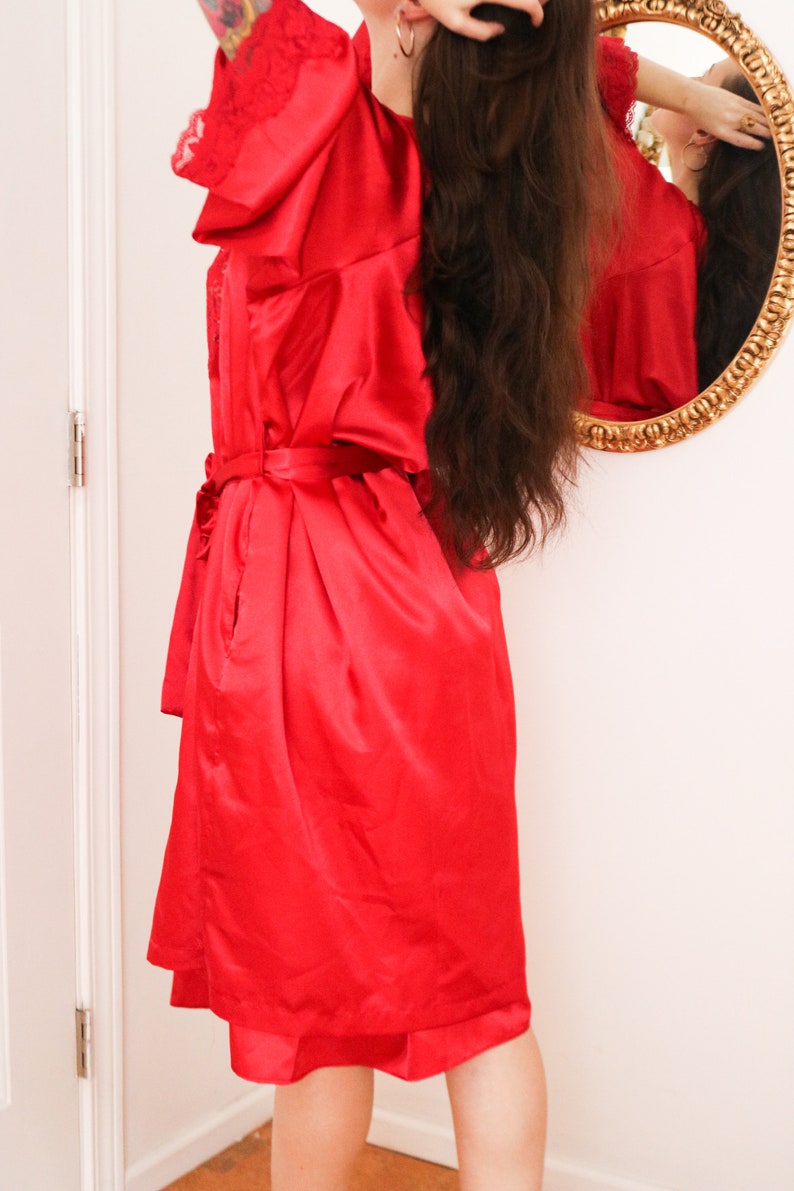 Vintage 1980s Amoureuse Red Silky Robe and Nightgown Set 2X image 5