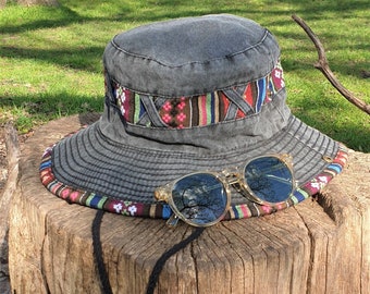 Unser **Limited Edition** FADER KAT Boonie Hat in Vintage Grey - der Hingucker mit einem fantastischen Sonnenschutz.Einheitsgröße.