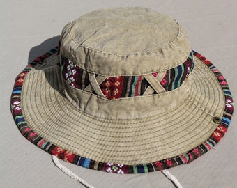 Unsere **Limited Edition** FADER KAT Boonie Hat - so cool, & fantastischer Sonnenschutz.Einheitsgröße. Perfektes Geschenk für den Sonnengott / Festivalbesucher!