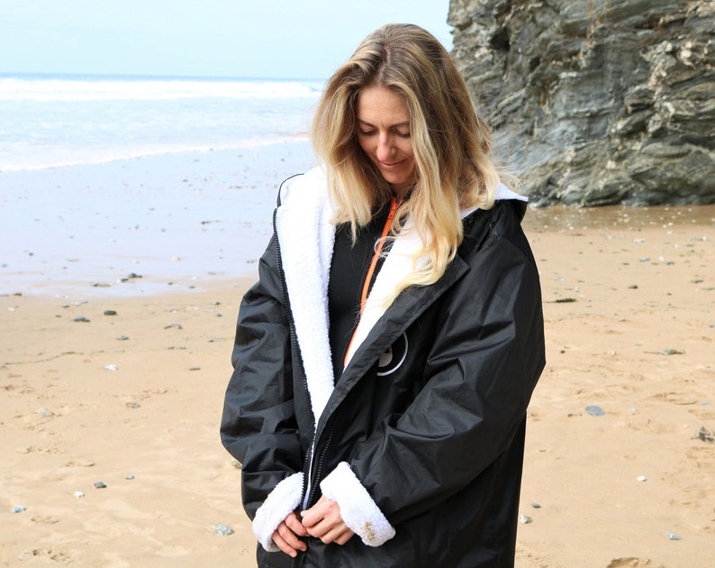 Get ready for fun All weather BISO SHERPA poncho/changing swim robe Winter surf,SUP & wild swim. Super warmwaterproof. A great Gift image 2