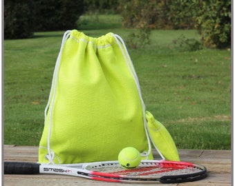 Sac à cordon de tennis, fabriqué à partir de véritables balles de tennis ! Pour la salle de sport, l'éducation physique et votre kit ! Le cadeau parfait pour tout fan de tennis et de sport !