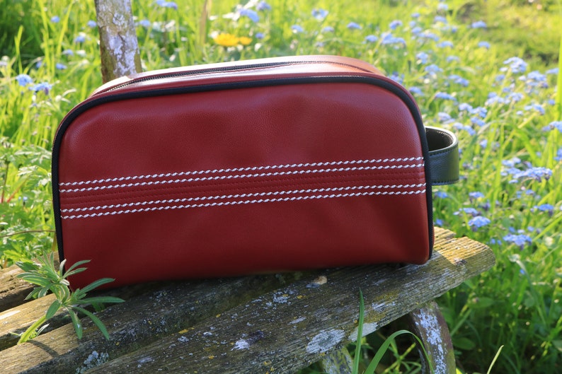 Cricket Wash Bag / Toiletry Bag Perfect for Sports Fans A Etsy UK