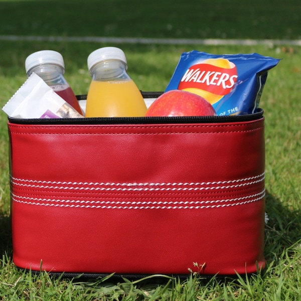 Testing times !!   Cricket Insulated Lunch Box / Cool bag - in stock and dispatched immediately! The perfect sports fans' Christmas gift !