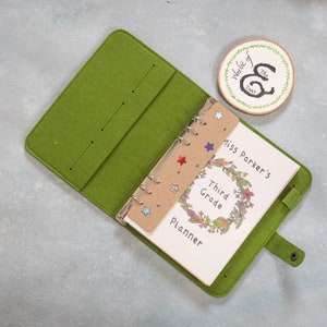 Teacher Planner -  A5 6-ring refillable agenda