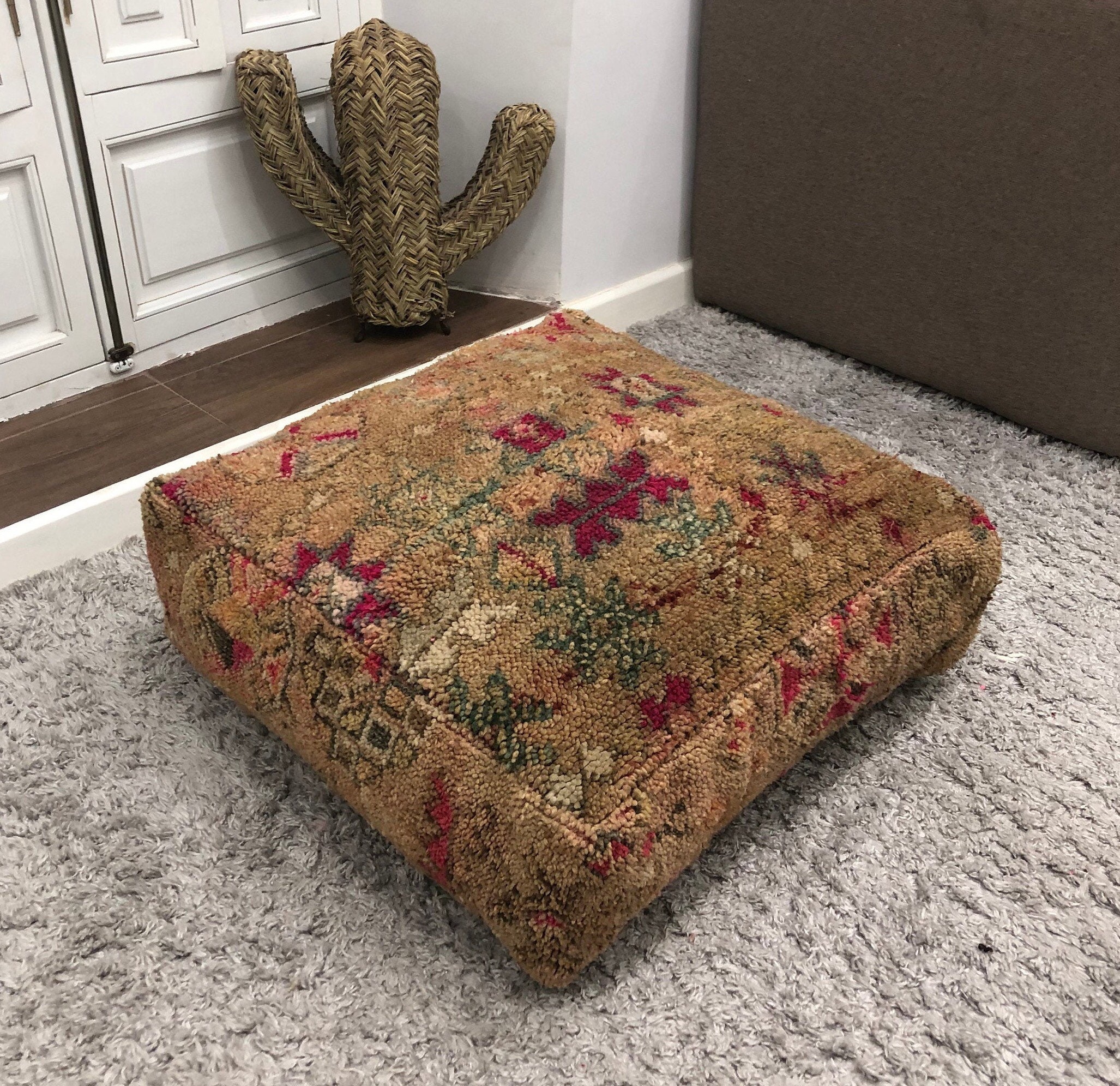 berber floor cushion
