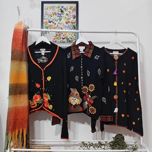L size vintage Halloween sweaters | retro 90's-00's  hand knitted embroidered womens large cardigan | Fall sweater, harvest