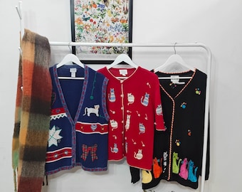 L/XL - Vintage cat sweaters | retro 90-00's  embroidery womens cardigan vest