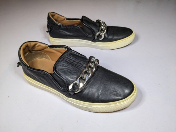 Balenciaga black leather metal chain slip on shoe… - image 4